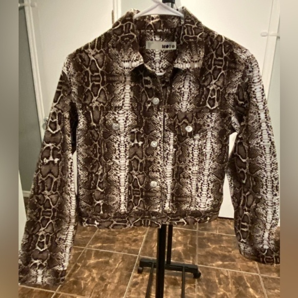 Topshop Python Denim Jacket Size 4